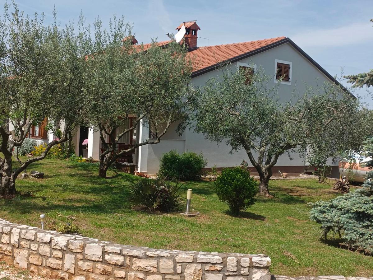 Apartment Analaura Umag Exterior photo
